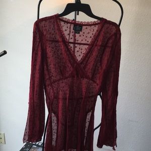 Long sleeve flower lace blouse